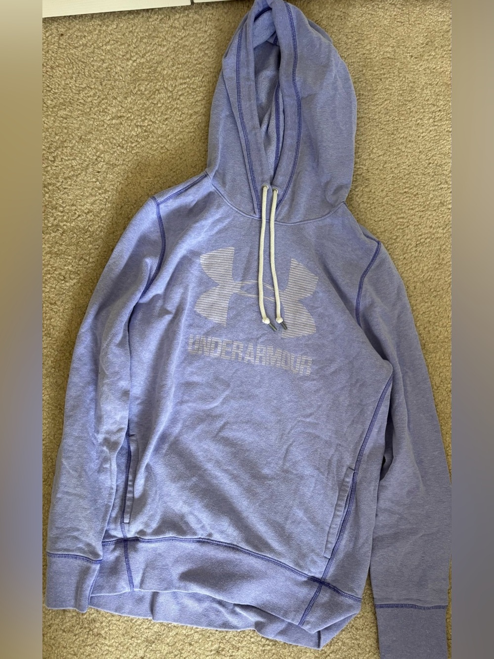 Women's Size Medium Under Armour Lavender Pullover Hoodie